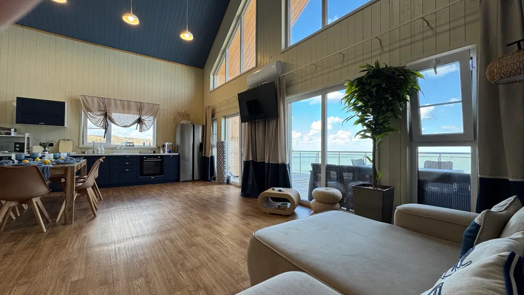 Коттедж с видом на море