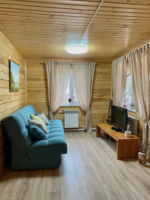 Уютный дом в тихом месте с видом на Ладогу