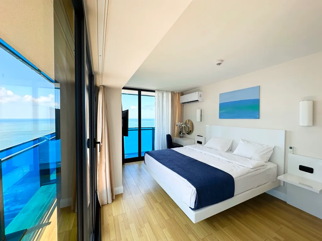 Premium Sea View Apartment, Orbi Block