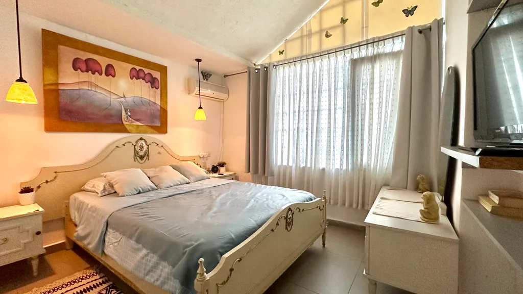 Винтажная квартира с отдельным входом и с большой зоной для барбекю — аренда посуточно в Хайфа