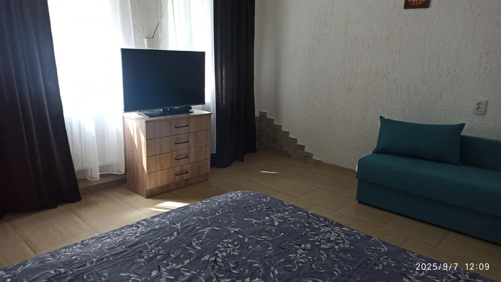 Квартира Уютный номер в старом городе, с небольшим двориком на 2 номера — аренда посуточно в Евпатория