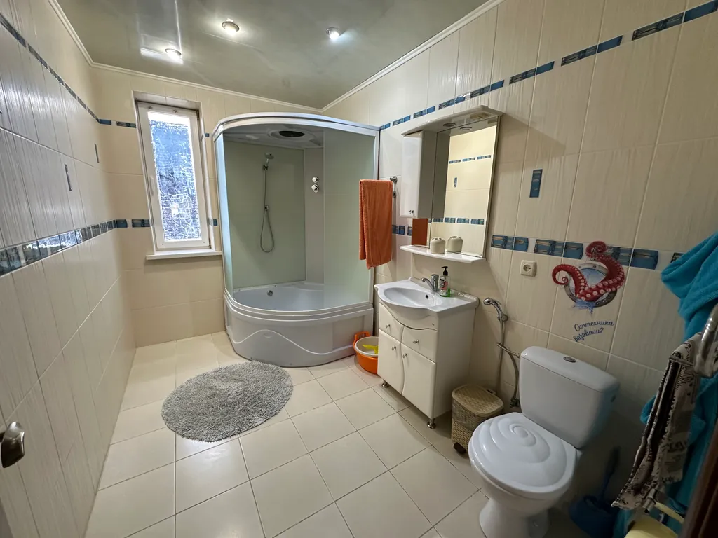 Уютный дом В хорошем районе