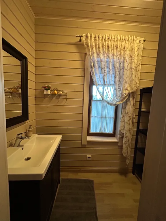 4-комнатный Дом