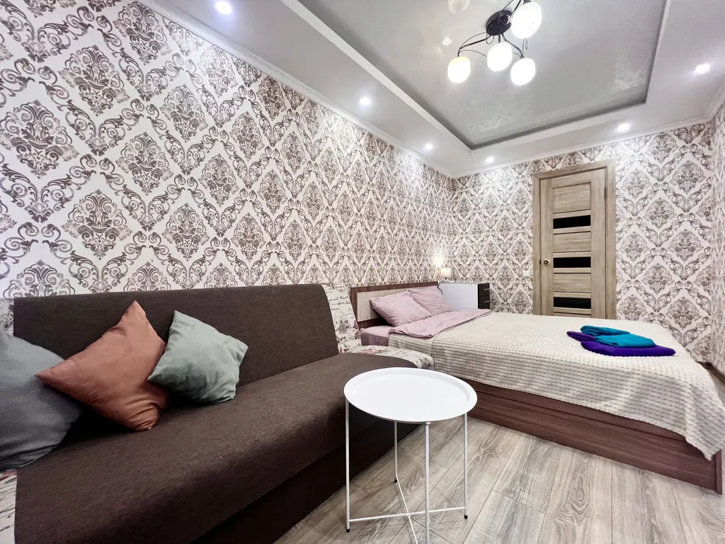 АПАРТЫ 51 для большой компании "Полярный комфорт" на Кирова, 17