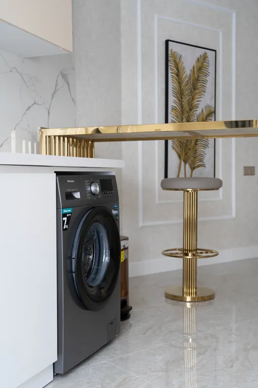 Уютный номер с 2 спальнями и баром, с видом во двор