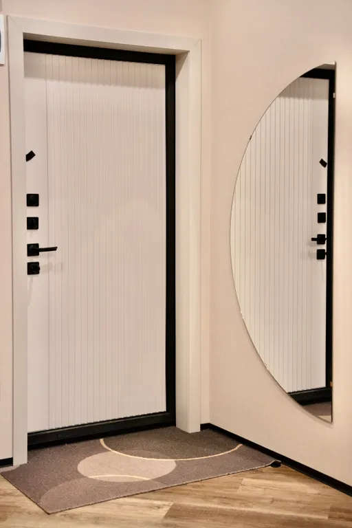 Уютные апартаменты у озера с видом на горы