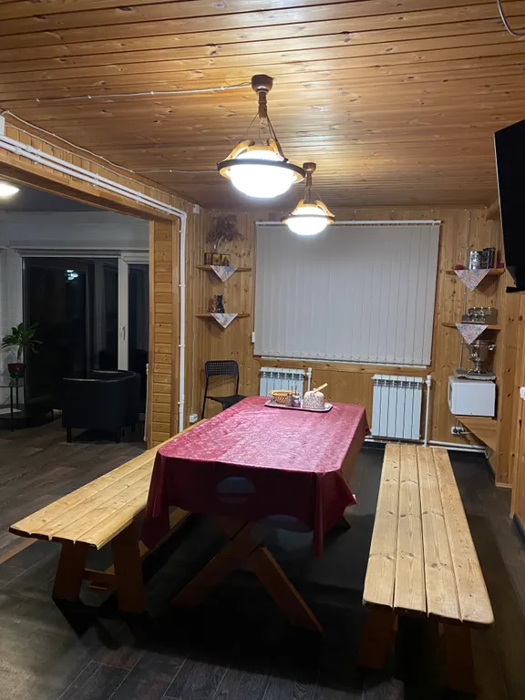 Коттедж Дом на берегу реки Волхов — Волхов