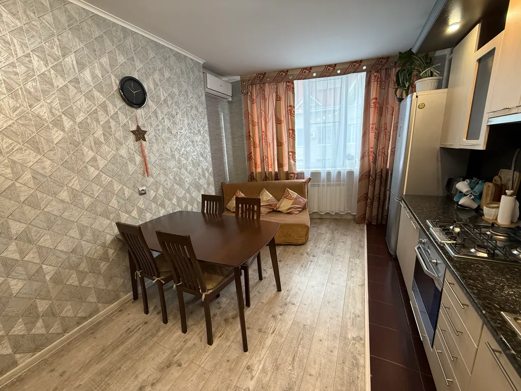 Квартира Уютная 3х комнатная квартира — Анапа