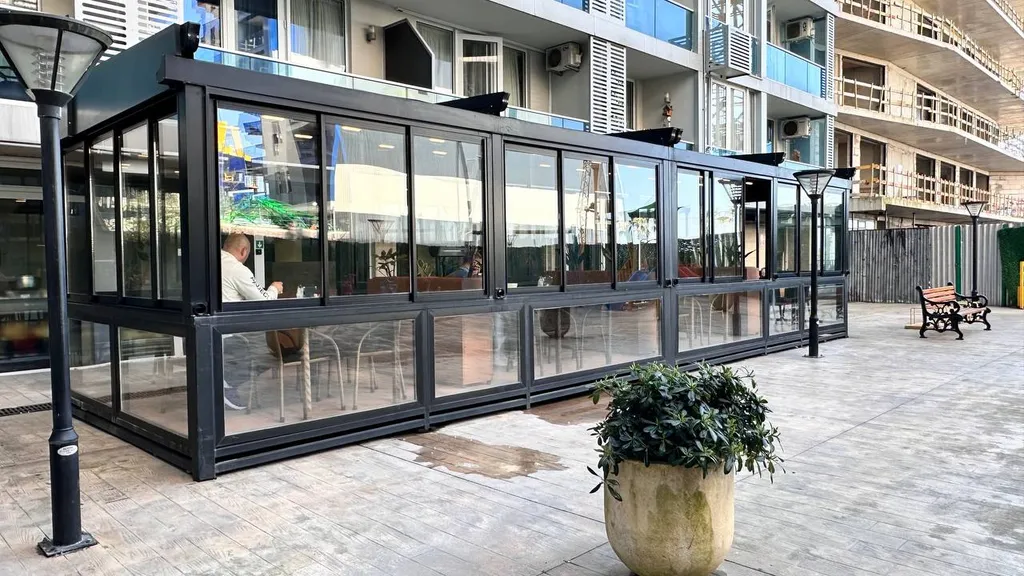 Квартира Квартира с отдельной спальней, первая линия, Sea View — Батуми