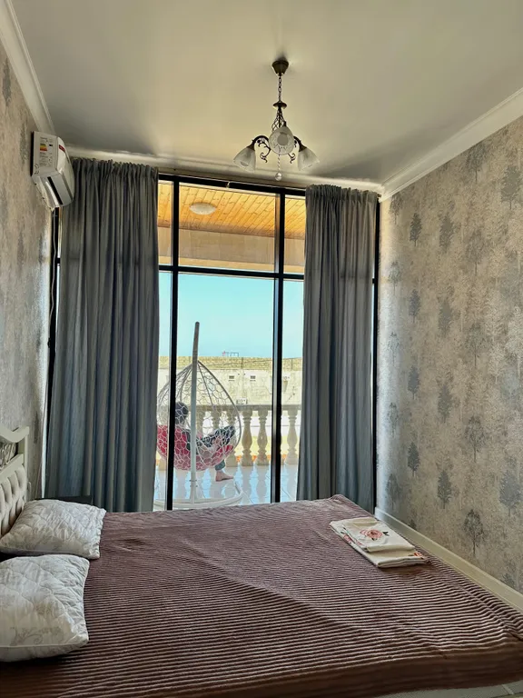 Уютный 2-этажный дом на берегу моря со всеми удобствами