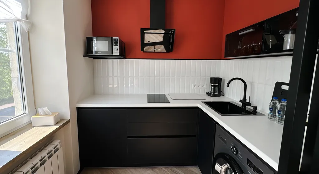 Уютная квартира с дизайнерским новым ремонтом в центе города