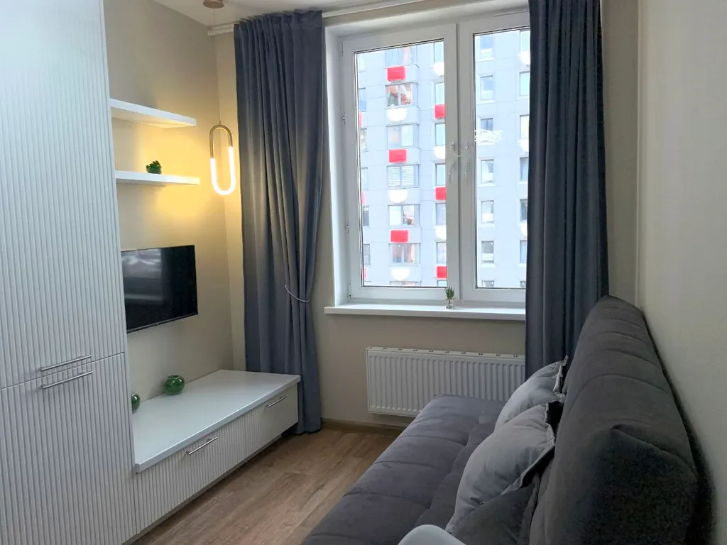 Однушка с большой кроватью и кухней-гостинной