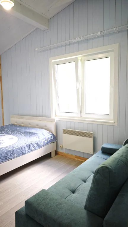 Дом у реки на закрытой охраняемой территории комплекса Гранд Ольгино