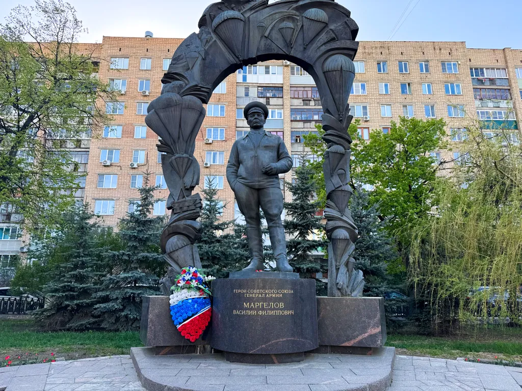 Квартира рядом с Десантным училищем