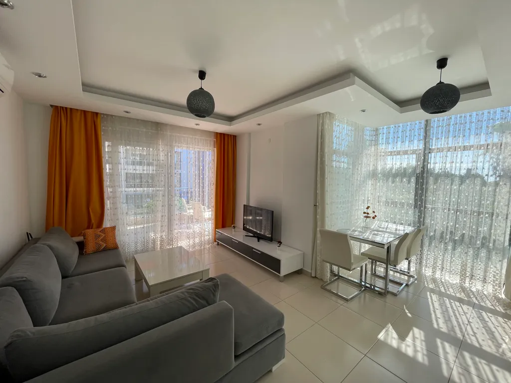 Уютный апартамент в 320 метрах от моря с балконом