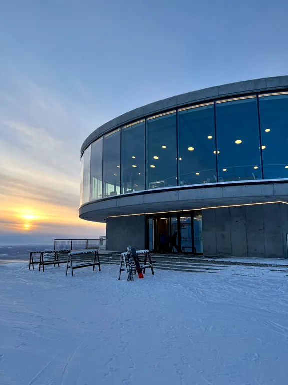 Просторная (70 кв.м) евро 3-шка у подножия Хибин