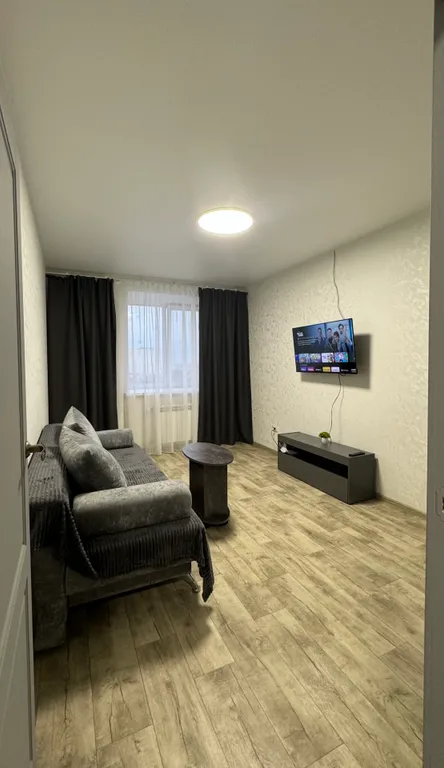 Уютная однокомнатная квартира с видом на самые красивые закаты у реки