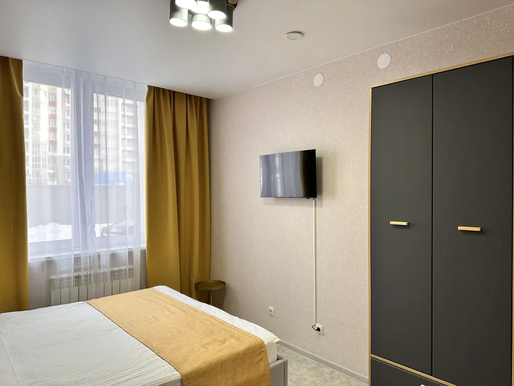 Комфортная студия у Иртыша