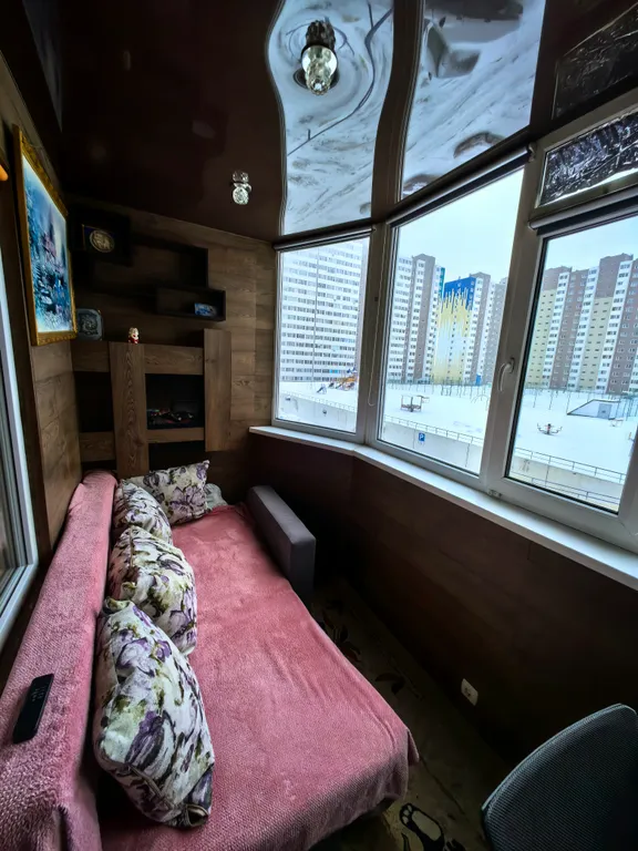 Хорошая двушка возле Ауры