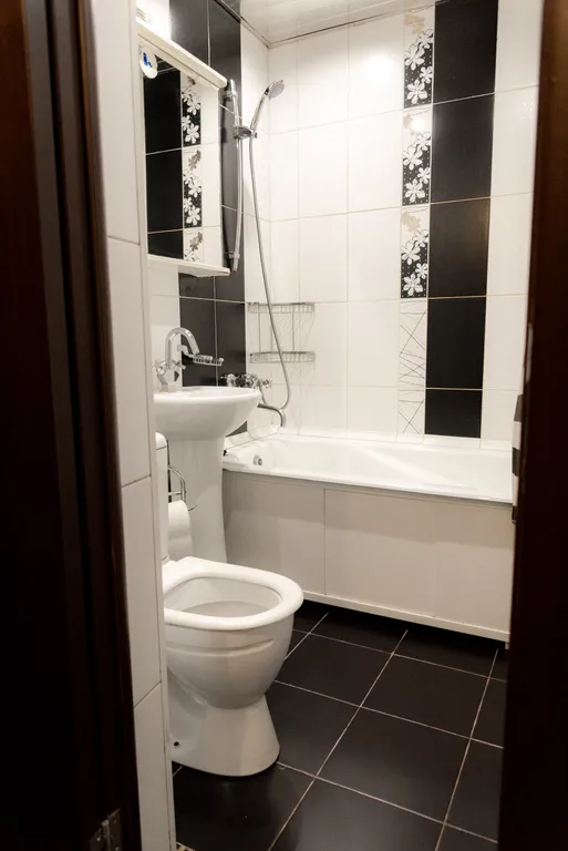 Квартира 3-комнатная квартира в центре города, стадион Локомотив — Красноярск