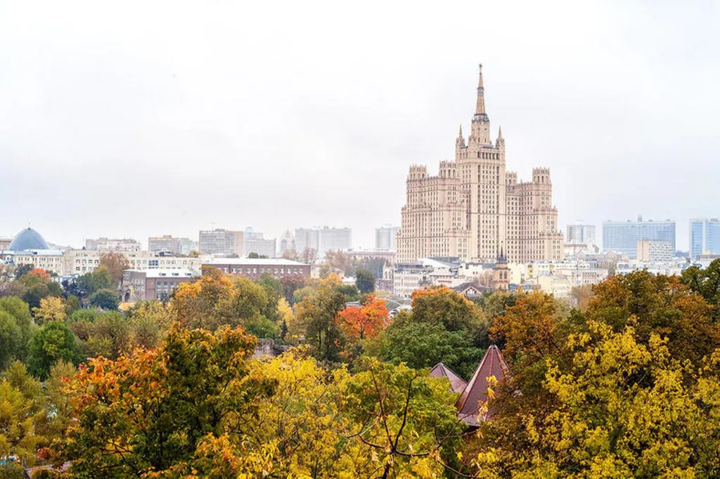 Квартира Двухкомнатная квартира с видом на зоопарк — Москва