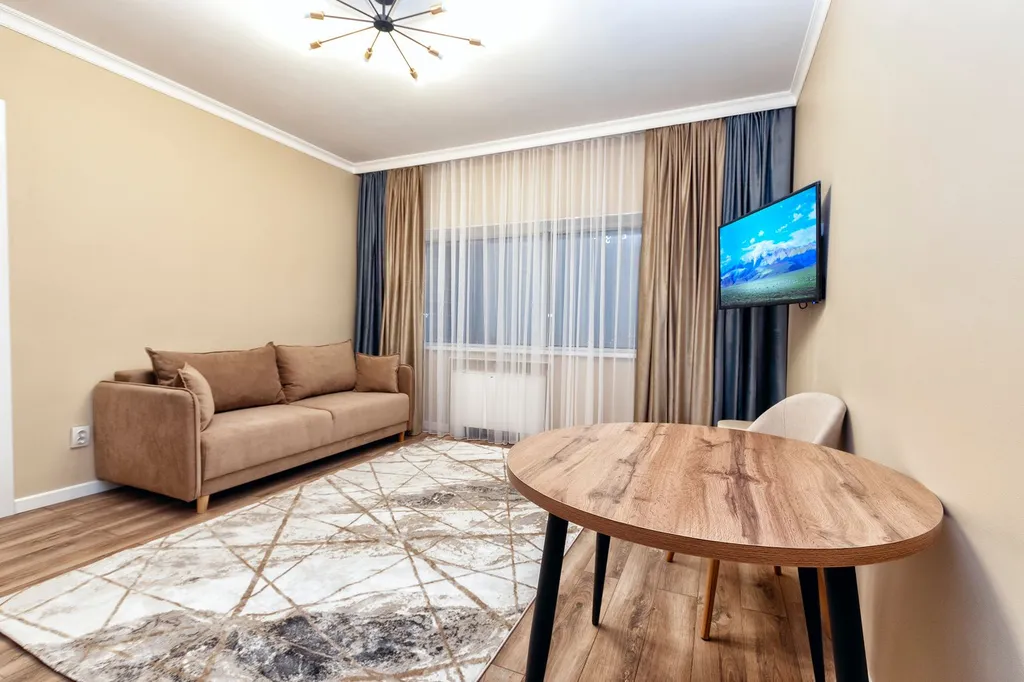 Элитные апартаменты с видом на Байтерек в самом центре столицы