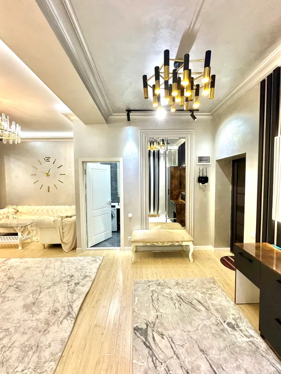 4-комнатная Квартира