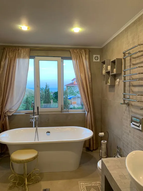 Семейные апартаменты. Вилла с беседкой на Киловой горе. 3 этаж