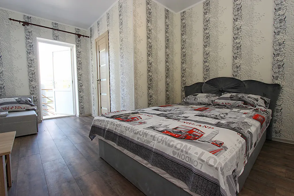 4-комнатный Дом