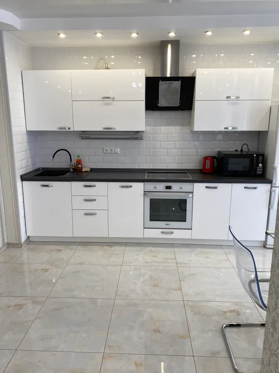 Уютная квартира в центре города рядом с парком 30 лет ВЛКСМ