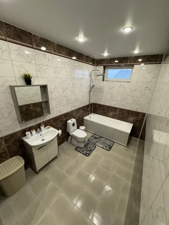 Коттедж Дом с баней и бассейном — Старокорсунская