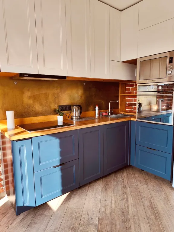 Студия с дизайнерским ремонтом в центре города