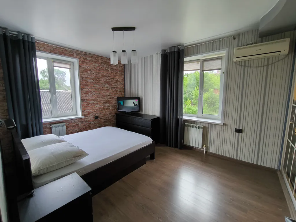 Уютная, функциональная квартира в спальном районе города — аренда посуточно в Находка