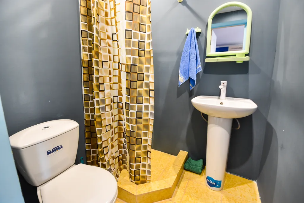 Отличный и приятный номер до трех человек