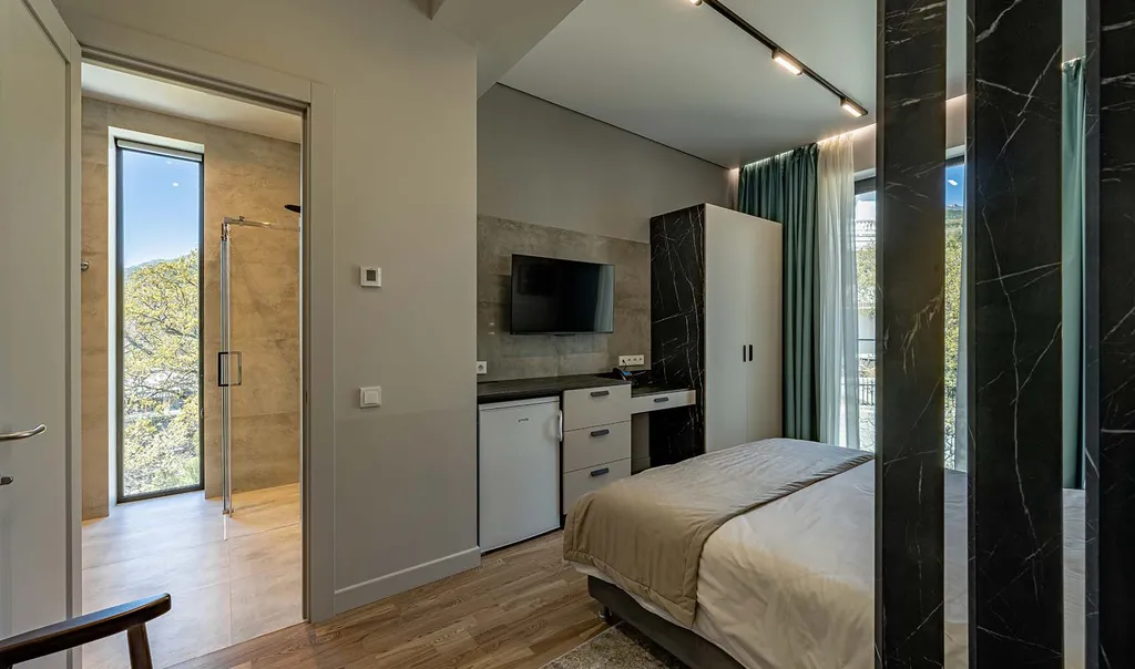 Комфорт Пик с видом на горы