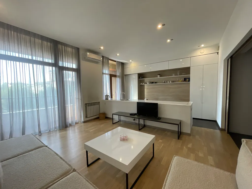 Метро Апартамент