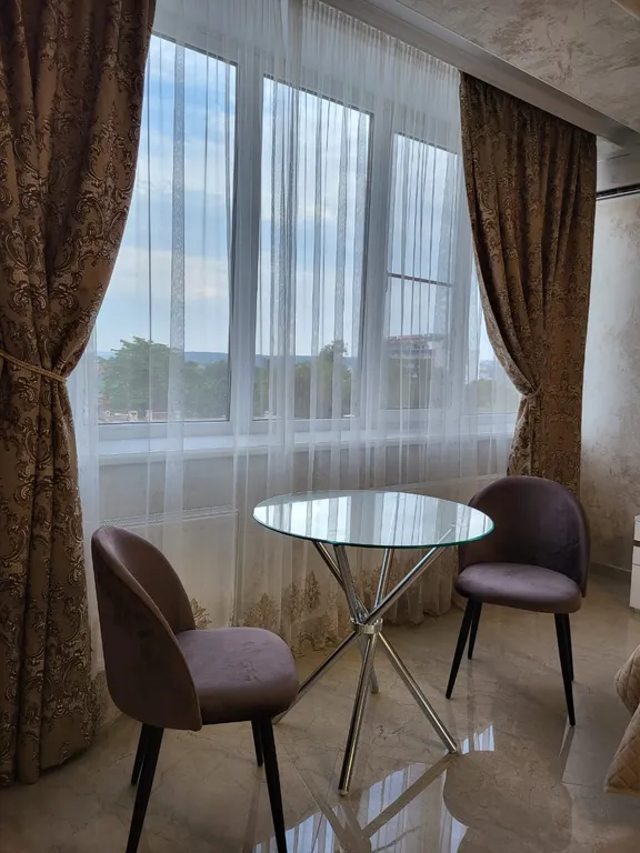 Красивая квартира в центре города с видом на  Машук