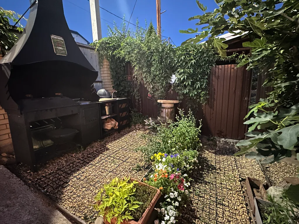 Загородный дом для семейного отдыха в 8 километрах от города