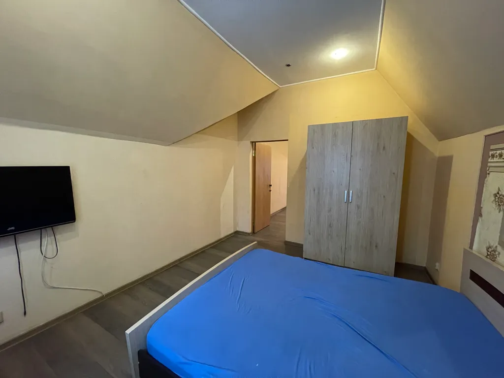 Коттедж 4-комнатный Дом — Санкт-Петербург