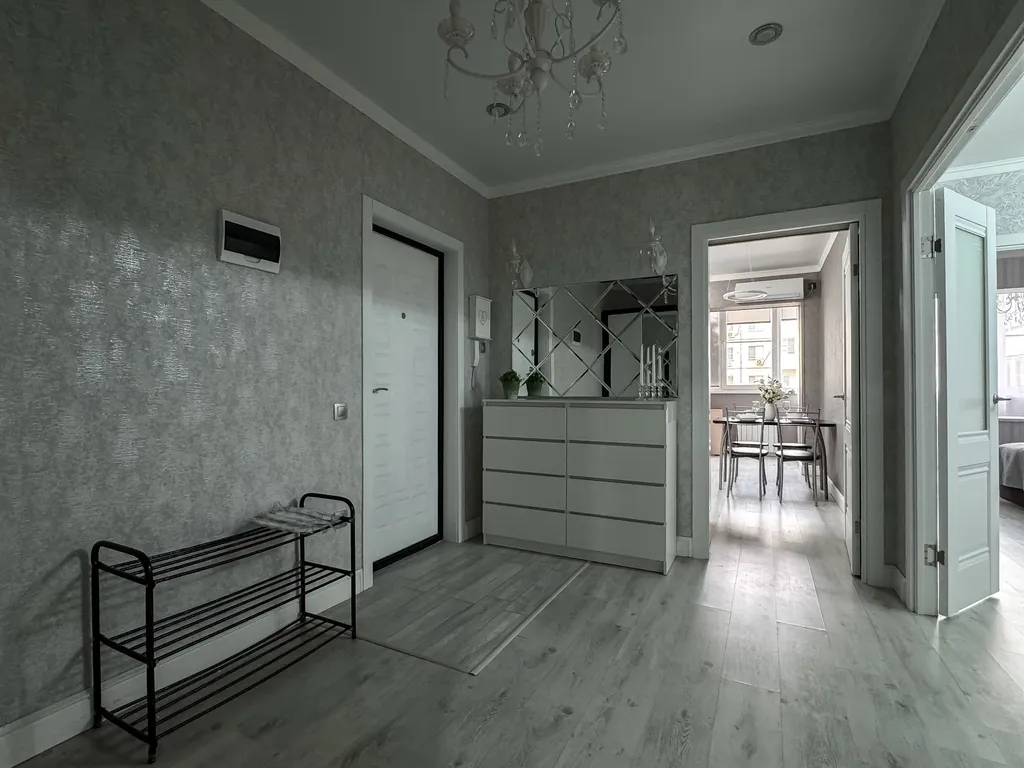 3-комнатная квартира, 15 минут до центра