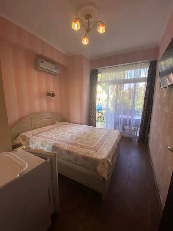 Квартира Комната — аренда посуточно в Алушта