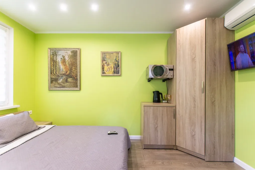 Квартира Квартира Комфортабельный номер с собственной закрытой террасой — Алушта