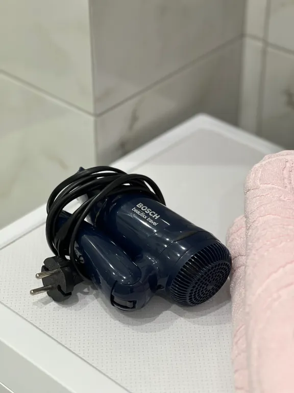 Уютная студия с бассейном