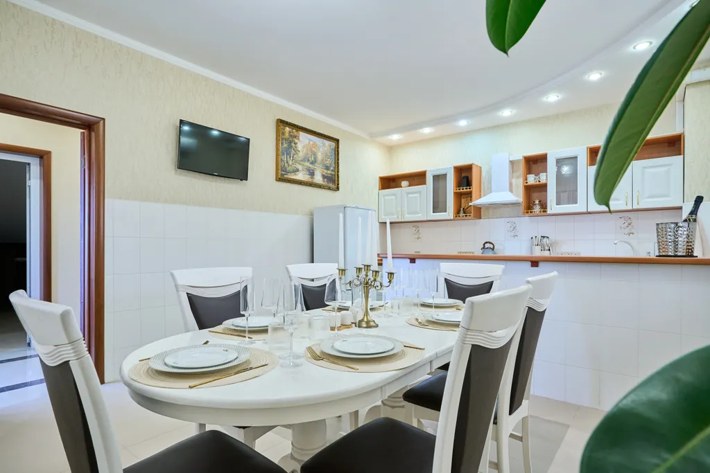 6-комнатный Дом