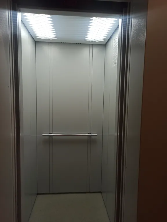 Уютный апартамент по дороге на юг М4 Дон, Грин парк, без заезда в городок