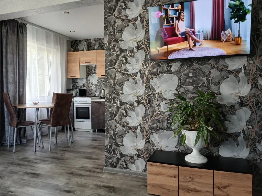 Уютная квартира с хорошим расположением — аренда посуточно в Зима