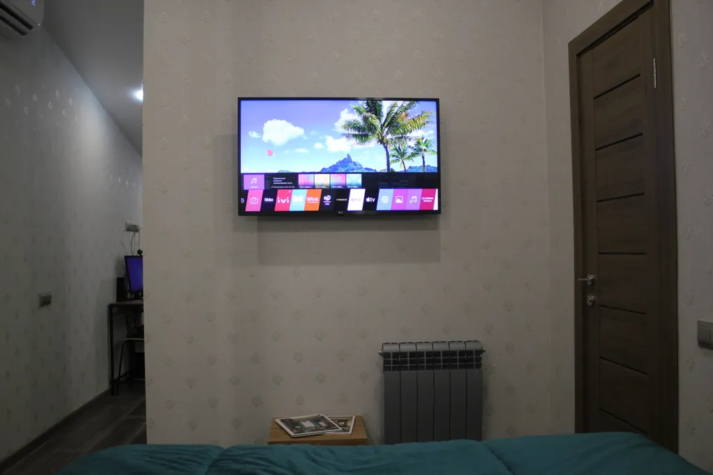 Уютная квартира в центре Адлера с видом на море и горы