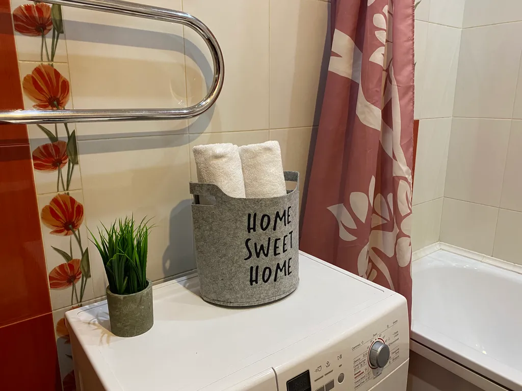 Квартира Квартира 1комн возле Планеты с деревянным балконом — Красноярск