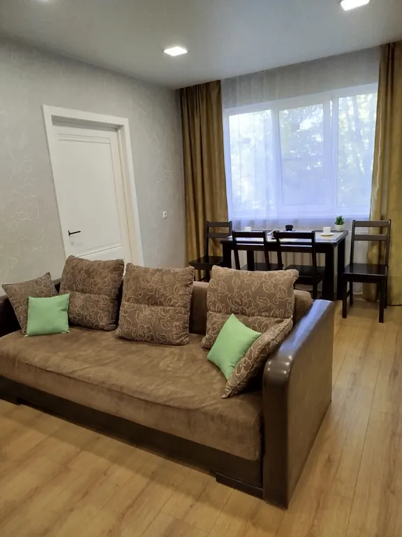 Уютная 2-комнатная квартира с новым ремонтом центр города