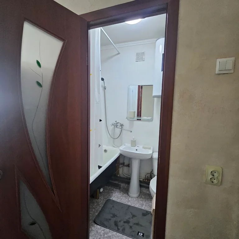 Уютная квартира в развитом районе города, с видом на море